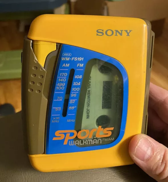 Vintage Walkman Sony Sports Yellow AM/FM Radio Cassette Player WM-FS191 Works