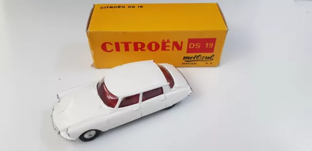 Metosul 2 Citroen DS19 Blanc Échelle 1:43 Die-Cast Rare