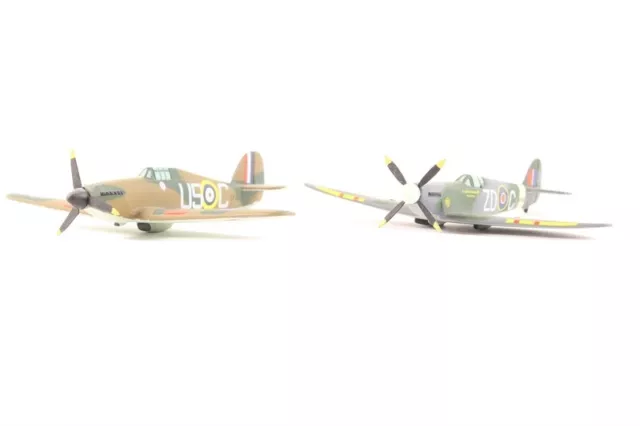 Corgi 1/144 49503 - Battle of Britain Memorial Flight Spitfire & Hurricane Set