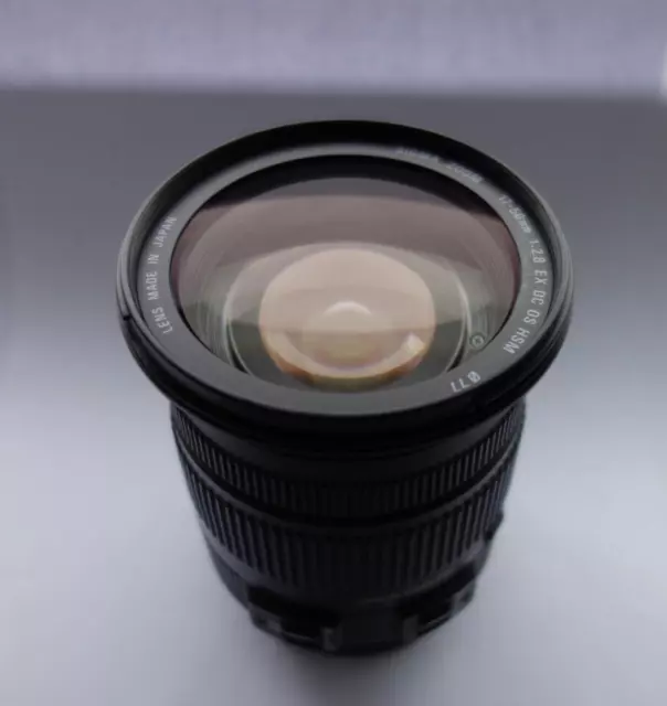 Sigma 17-50mm EX F/ 2.8 DC OS AF HSM Objektiv für Canon EOS DSLR Kameras