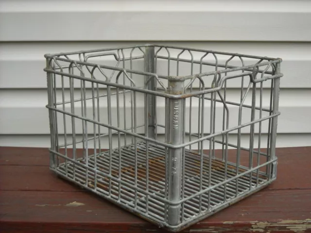 Vintage Metal / Steel Milk Crate TUSCAN DAIRY 1974 RUSTIC DECOR