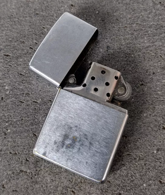 Zippo Feuerzeug Benzinfeuerzeug