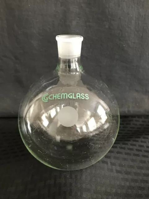 Chemglass 2000mL Heavy Wall Glass Round Bottom Flask 29/26 Joint CG-1506-67 Chip