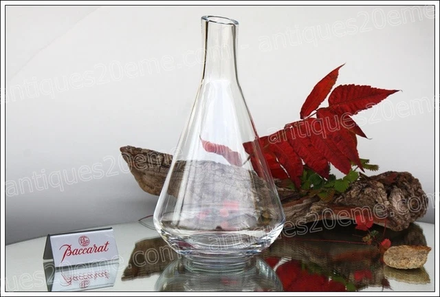 Carafe En Cristal Baccarat – Modèle Lido – 23,5 Cm – Élégant Et Raffiné