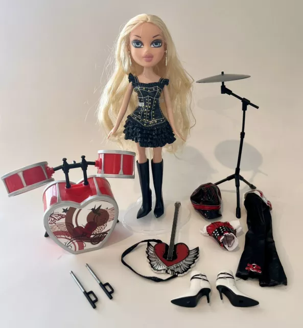 BRATZ Girlz Really Rock Cloe Rock Star Doll Accessories MGA Drums Guitar Outfit