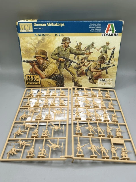 Lot de 100 figurines de soldats en plastique de la Seconde Guerre mondiale - Vert et marron - Avec armes de champ de bataille - Accessoires pour enfants - Jeux de guerre