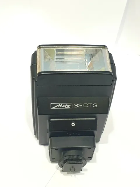 Metz 32Ct3  Flash  Sca300 In Working Condition.