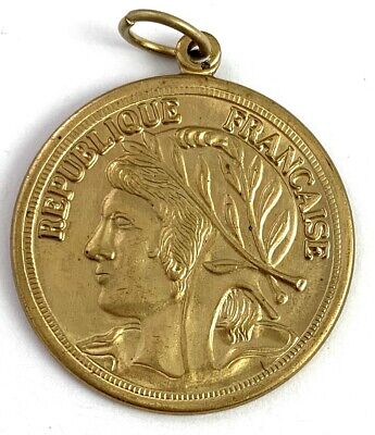 Vintage Charm Necklace Pendant Faux French Coin Medallion Fleur De Lis France