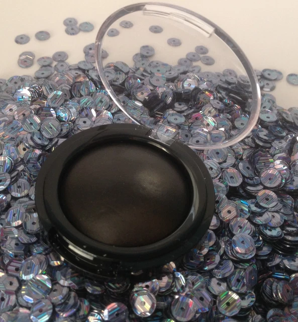 PAT MCGRATH LABS Dark Matter Pigment Ultra Black Satin BRAND NEW £19.99