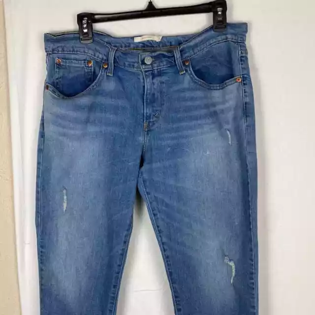 Levi’s broke In distressed faded boyfriend jeans in size 30 2