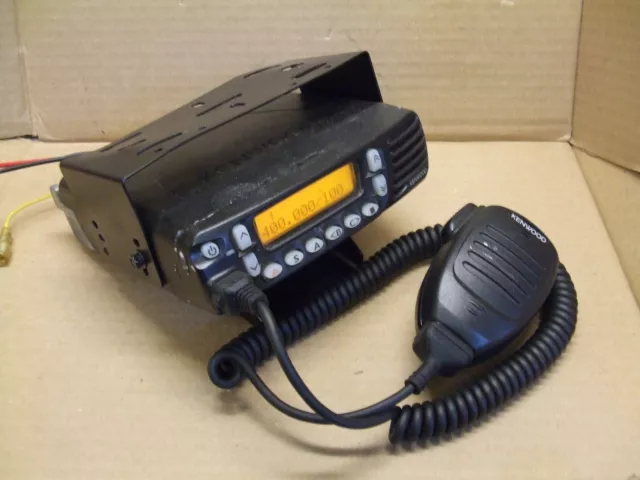 Kenwood TK-8180-K2 UHF 400-470Mhz