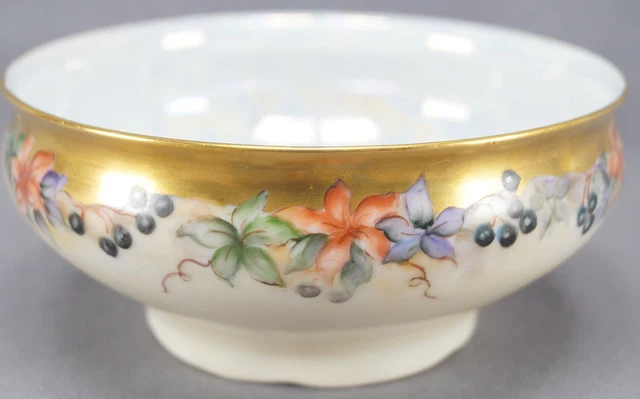 Gutherz Hand Painted Signed M. Paeldock Red Floral , Black Berry Bowl 1920 - 45