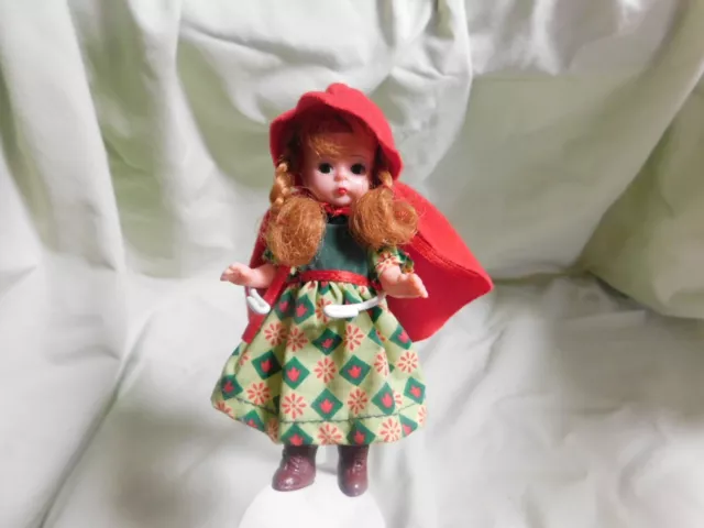 Madame Alexander Little Red Riding Hood 5" Doll Mcdonalds Happy Meal Toy
