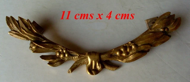 FIN XVIII-DÉBUT XIX ème SIÉCLE - BRONZE DORÉ BOULES DE GUI ORNEMENTATION PENDULE