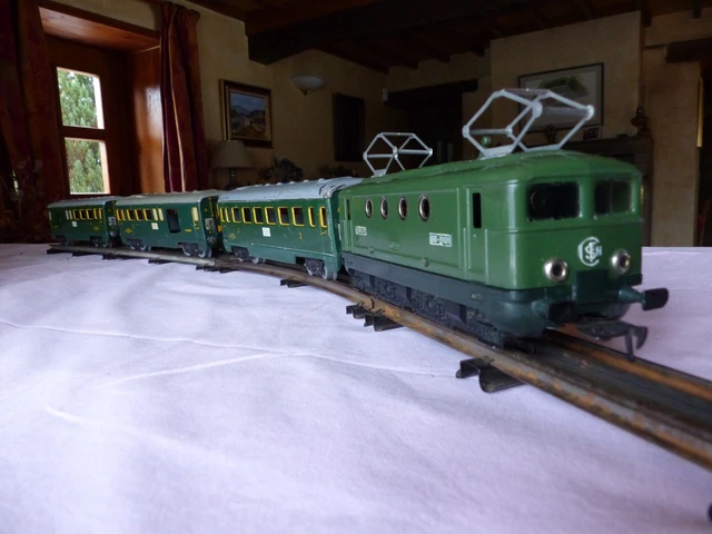 M16- 62 HORNBY WAGON A ESSIEUX BACHE ST FRERES | M16- 62