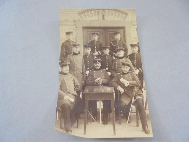 Altes Foto mit Soldaten 17 x 10,8 cm