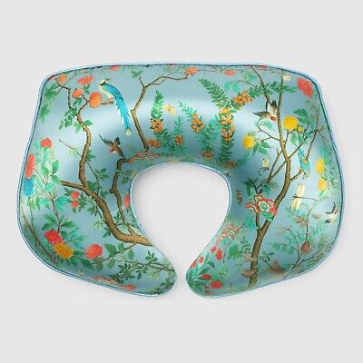 Genuine Gucci Tian print Inflatable Travel Pillow Silk Satin Matching Pouch *NEW