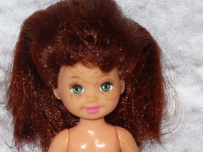 barbie doll green eyes