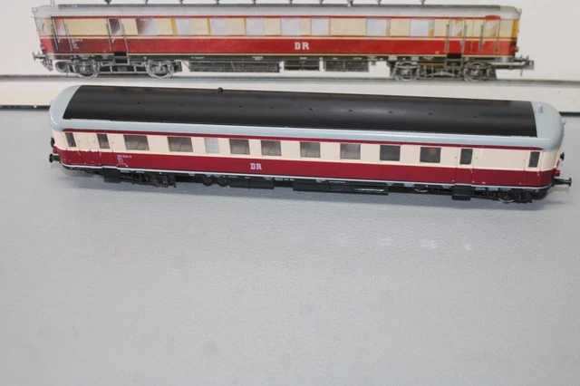 Piko 59566, DR Diesellok, V 180 172, Ep III, gemäß Fotos #99