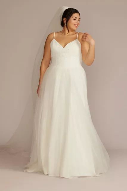 David's Bridal Ivory Basque Waist Lace Bodice Wedding Dress 22W $499