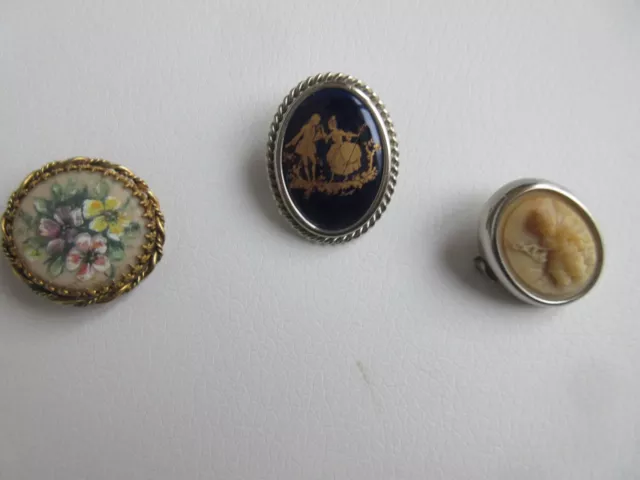 Lot De 3 Petites Broches Anciennes