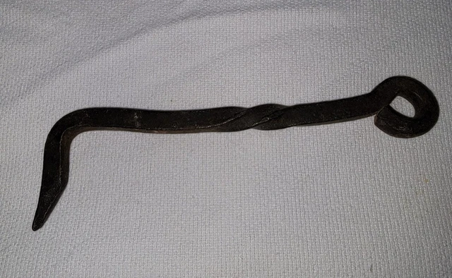 Large Vintage Antique Barn / Shed / Door / Gate Hand Forged Twisted Hook/Catch