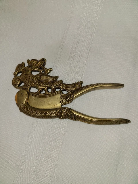Vintage Solid Brass Betel Rare Nut Cutters Sarota Indian Very Old 3