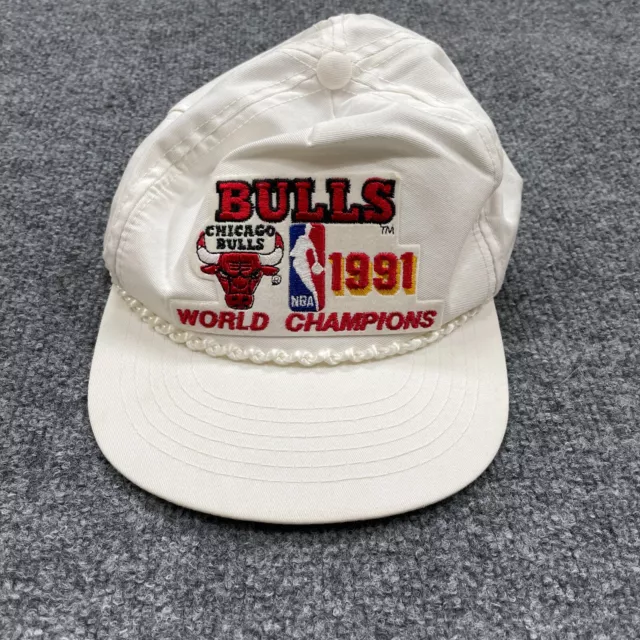 Original Vintage Chicago Bulls 1991-1992 Back To Back World Champions Hat —  Star Struck Vintage