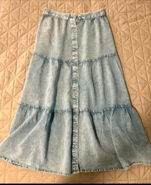 Sim & Sam Tiered Boho Skirt, Size Medium, (Fits Like A Small)