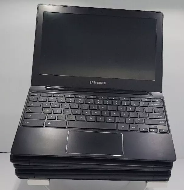 Samsung Chromebook 2 XE503C12-K01US Black 12 Volt Octa Core Notebook Laptop