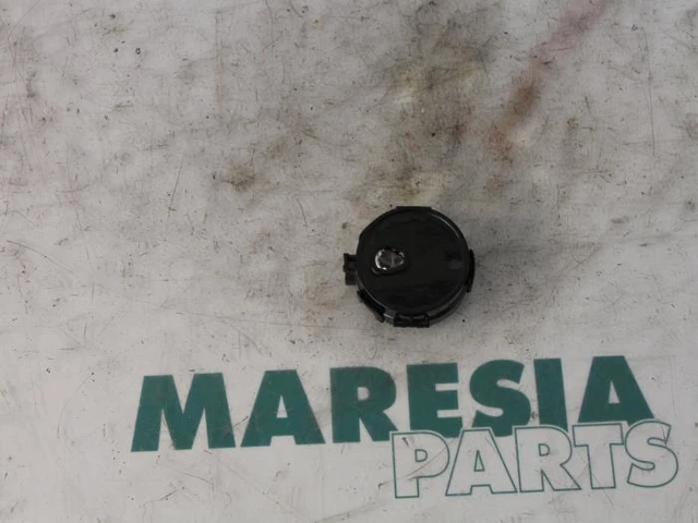 P3945151 Sensore Renault Megane II Coupe/Cabrio (M) 8200396304
