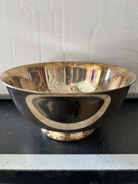 VINTAGE Classic Silver Plated REED & BARTON #1120 6 1/2" Bowl