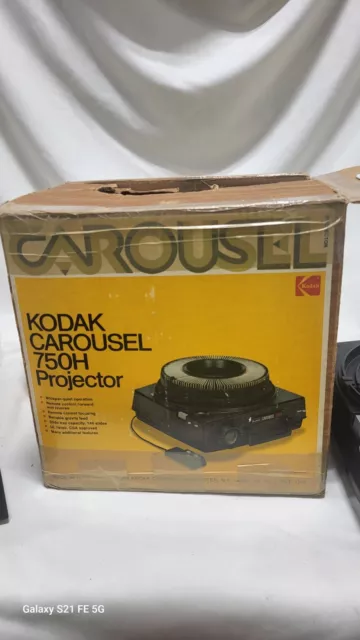 Kodak Carousel Slide Projector 750h With Carousel And New Lamp Tested WORKS