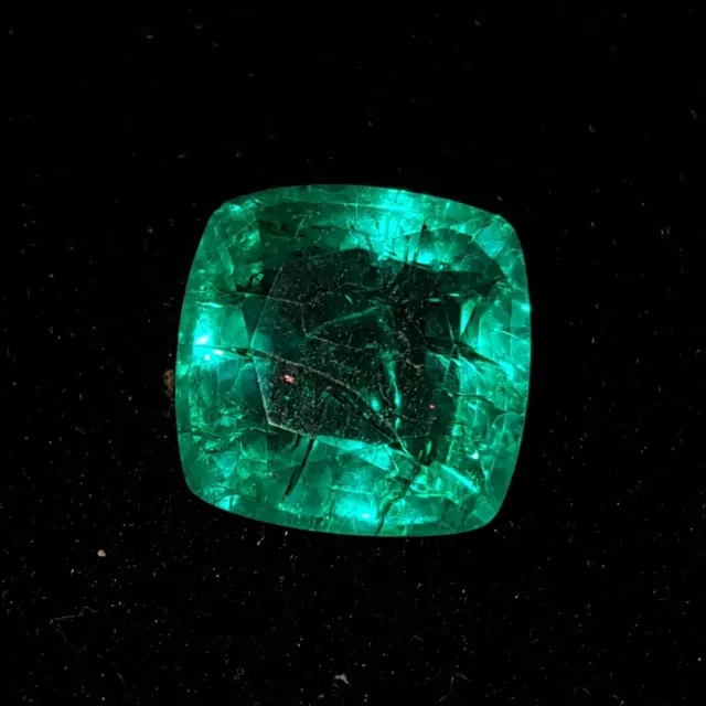 8.52 KT Sfuso Certificato Gemma Verde Naturale Smeraldo Colombiano Cuscino Cut