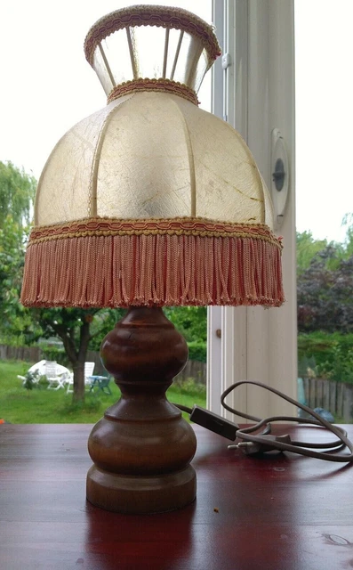 Petite lampe de chevet abat jour en peau