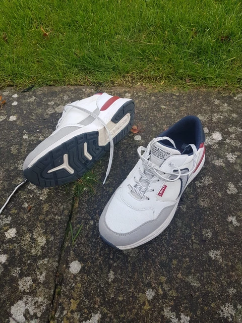 Levi white pumps sales