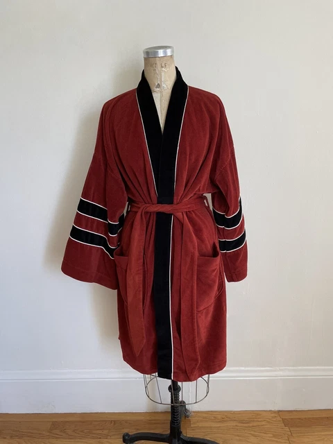 Vintage 1960s Lounging Robe Smoking Robe Red Black