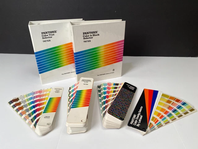 ファッションシーンで話題のこれから流行るブランド12選 Color PANTONE 6 OF LOT VINTAGE Selector Guides & Binders その他