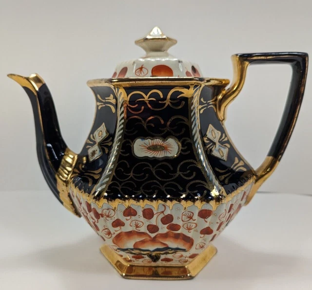 ANTIQUE ENGLISH TEAPOT Late Victorian Era (Early 1900s), Imari pattern
