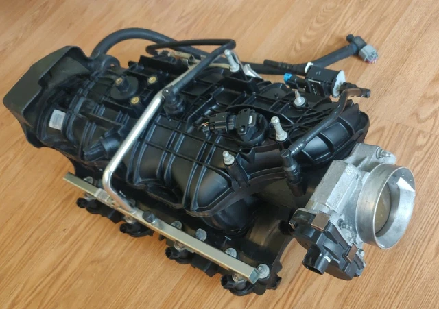 Chevy Trailblazer SS TBSS LS2 Complete Intake Manifold Flex Fuel Injectors
