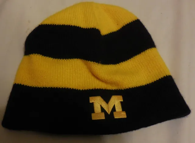 1 University of Michigan Striped Beanie Knit Hat Winter Stocking,vintage