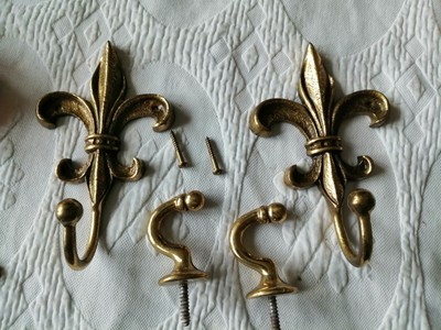 Lot de 4 supports pour embrasse en métal couleur laiton 2 Fleur de lys h 11 cm 