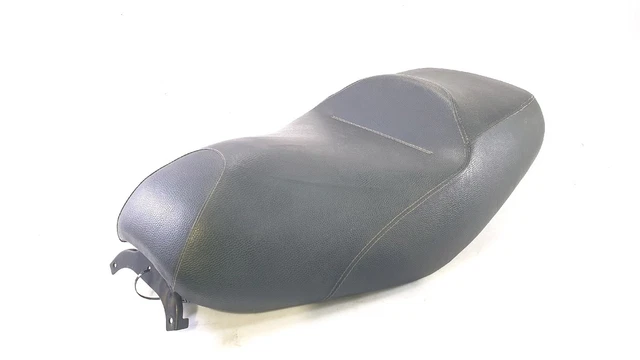 CM023704 Saddle Lock Genuine - Piaggio X9 125/180/200/250/500 - View #7