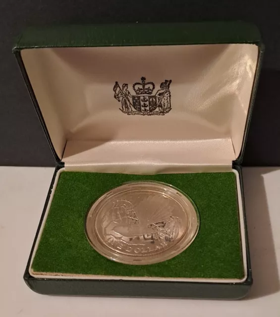 1980 Boxed .925 Silver Proof New Zealand $1 One Dollar Coin - Fantail Bird