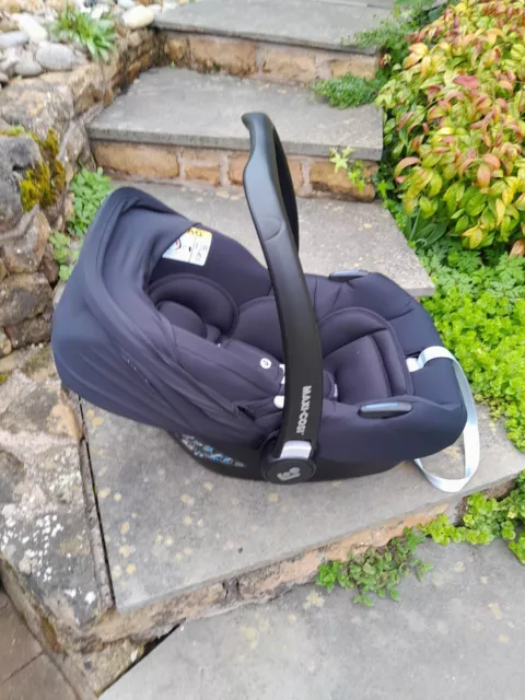 Maxi-Cosi CabrioFix i-Size Baby Seat 0-12 Kg