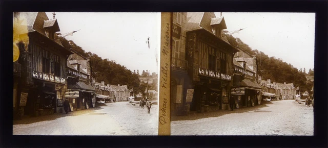 Vue Stéréoscopique Ancienne Sur Verre - Bretagne, Voiture Animée - 1934 - Format 6x13 Cm