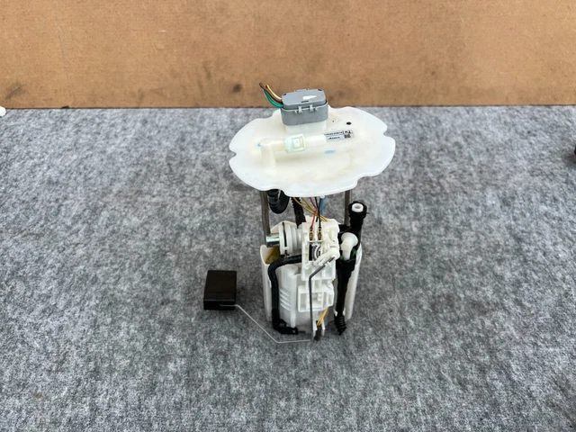 Infiniti Q50 Q60 OEM 2016-2023 OEM Benzin Pumpe Mit Level Sensor 3.0T Montage