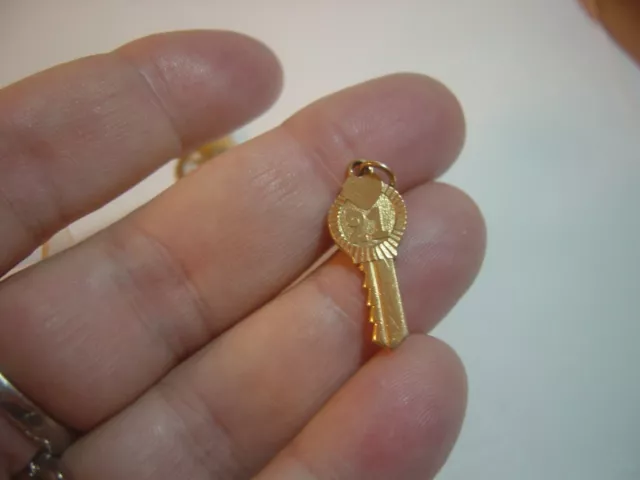 Vintage Stunning Solid 9Ct Gold " 21 Key "  Pendent-Charm-Superb Quality