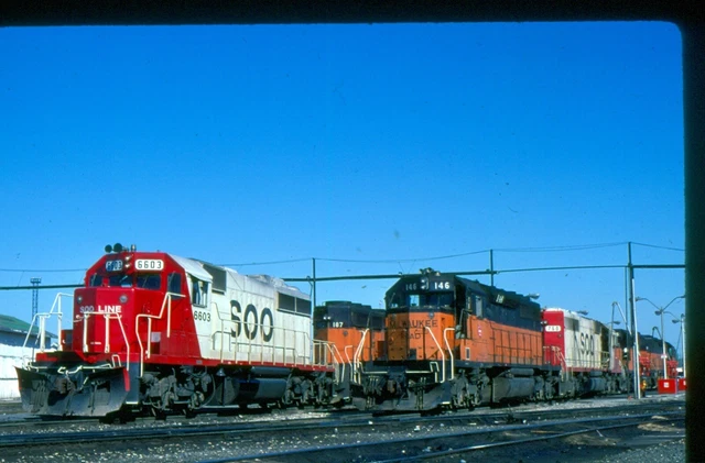 SOO 6603 SD40-2, Kansas City, 04/87; Kodachrome Original