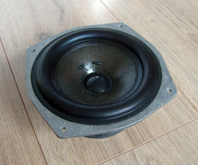 Enceinte Celestion Ditton 44 CELESTION DITTON 44 Medium EUR 50,00